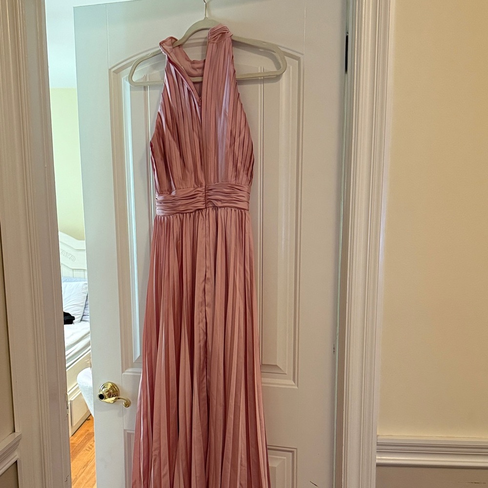 Elegant Pink Halter Maxi Dress